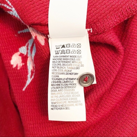 Lucky Brand Burgundy Red Floral V-Neck Waffle Knit Top NWT - Picture 12 of 13